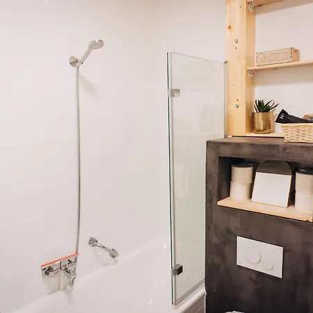 Altstadt Apartment *