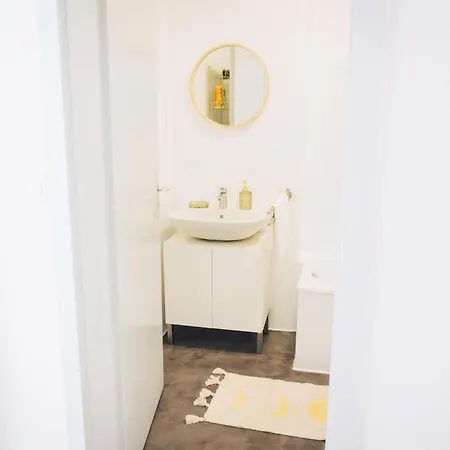 Altstadt Apartment *